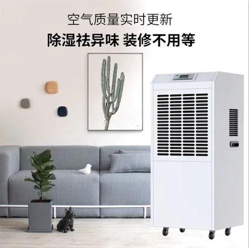 今明濕冷天氣繼續，濕冷加持下，南方真的比北方冷！